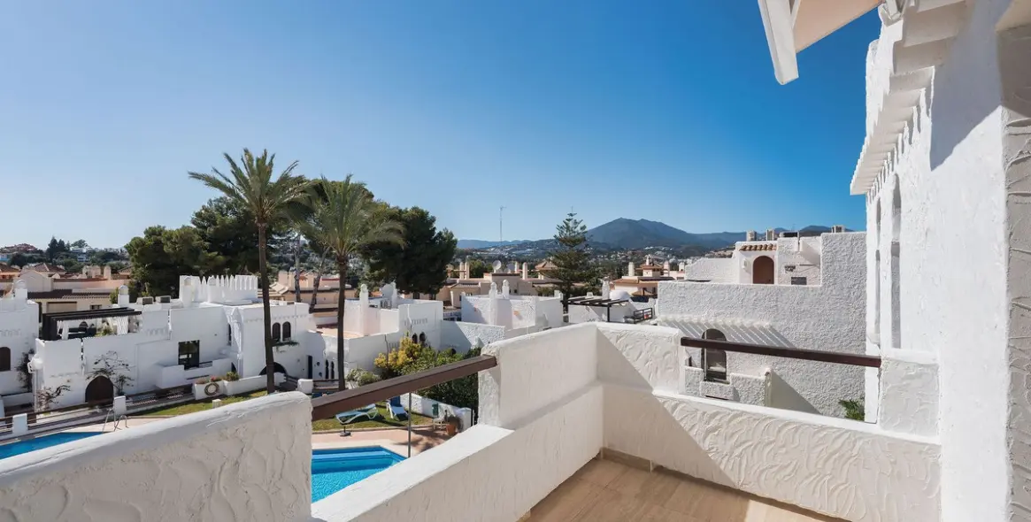 Venta de ático en Nueva Andalucía 14