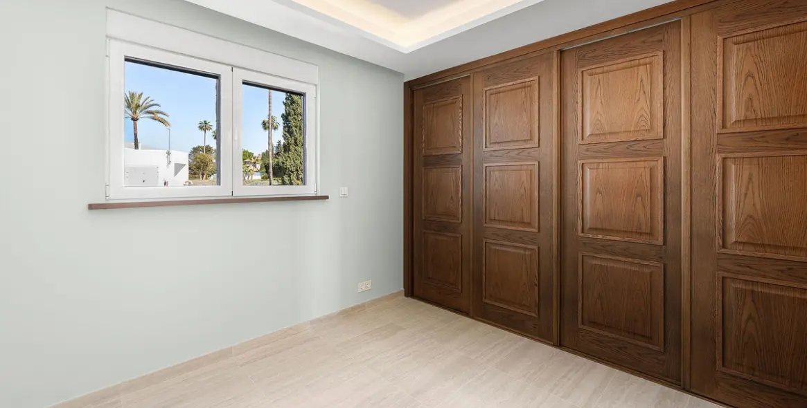 Venta de ático en Nueva Andalucía 19