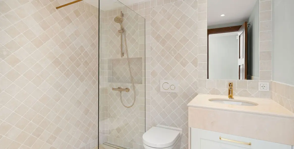 Venta de ático en Nueva Andalucía 20