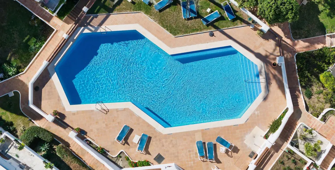 Venta de ático en Nueva Andalucía 35