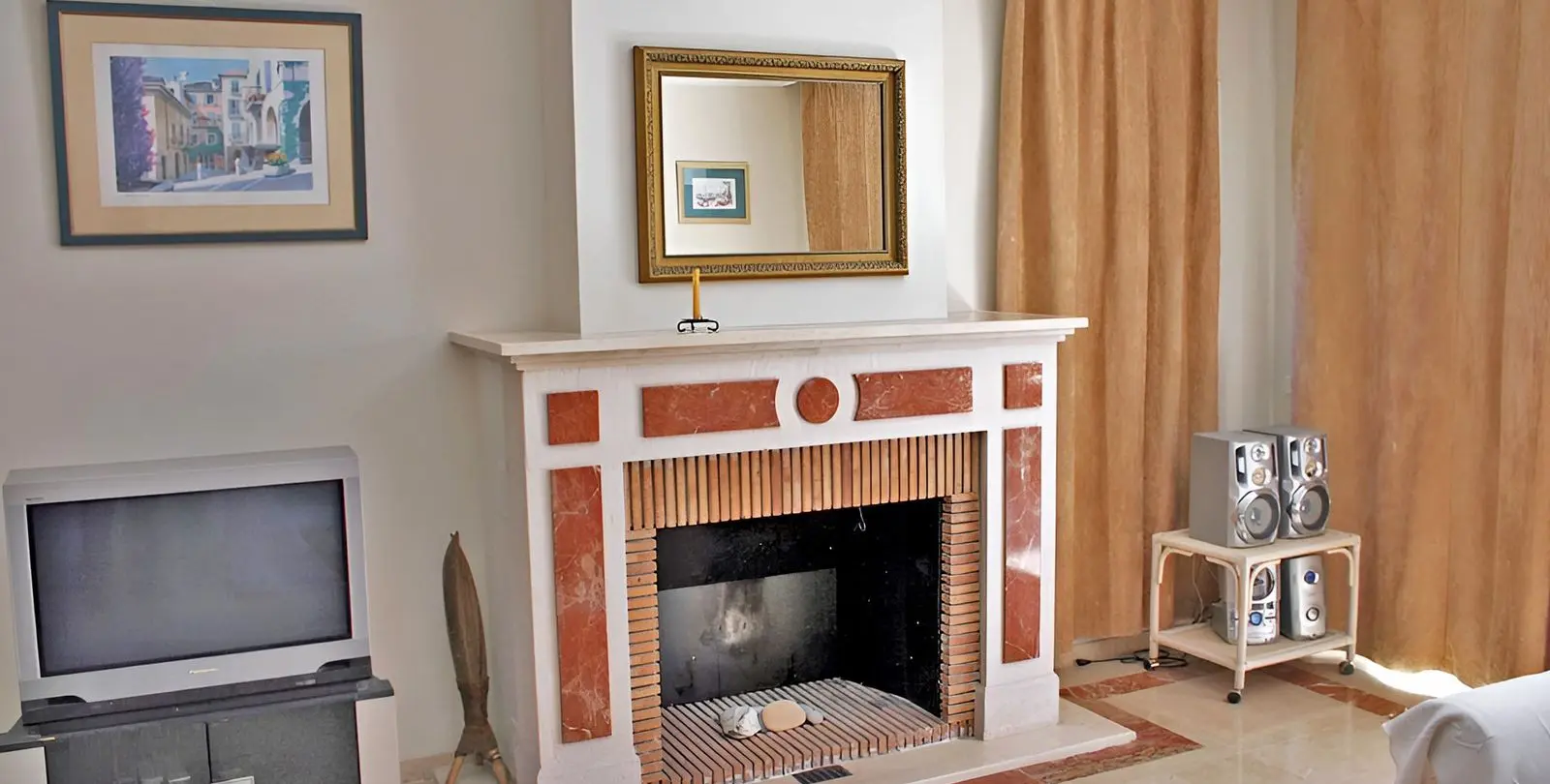 Sale of penthouse duplex in New Golden Mile 4