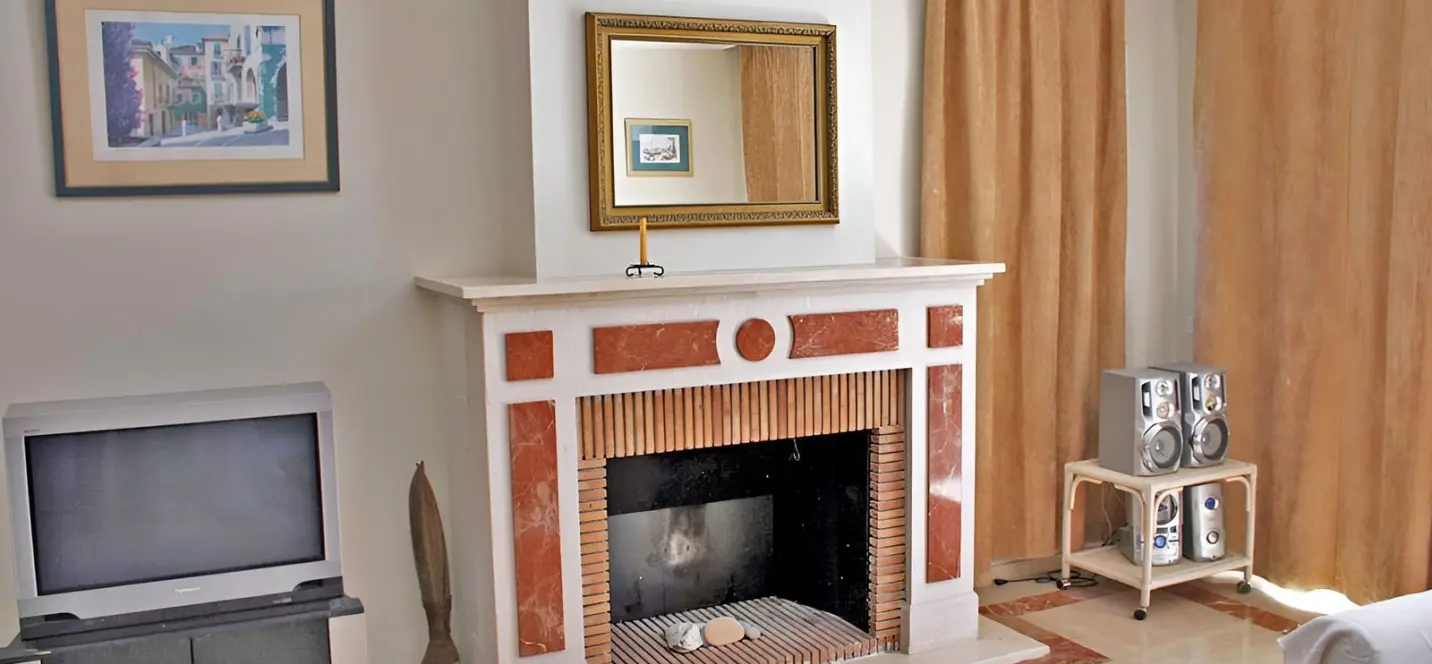 Sale of penthouse duplex in New Golden Mile 3