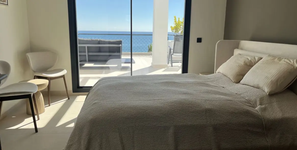 Venta de ático en Calahonda 8