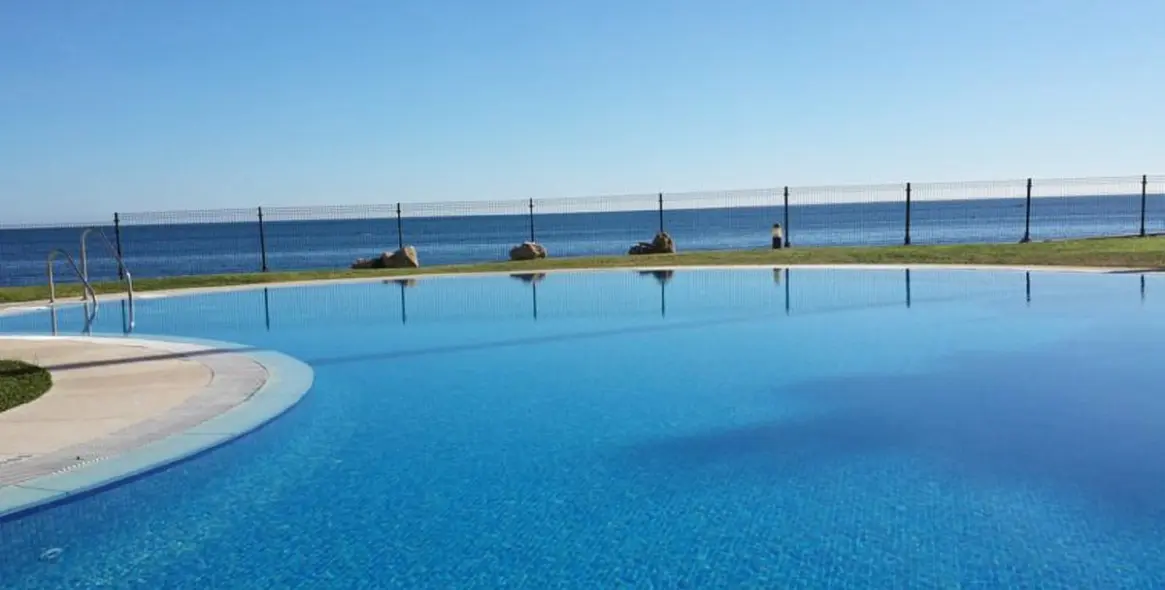 Venta de ático en Calahonda 27