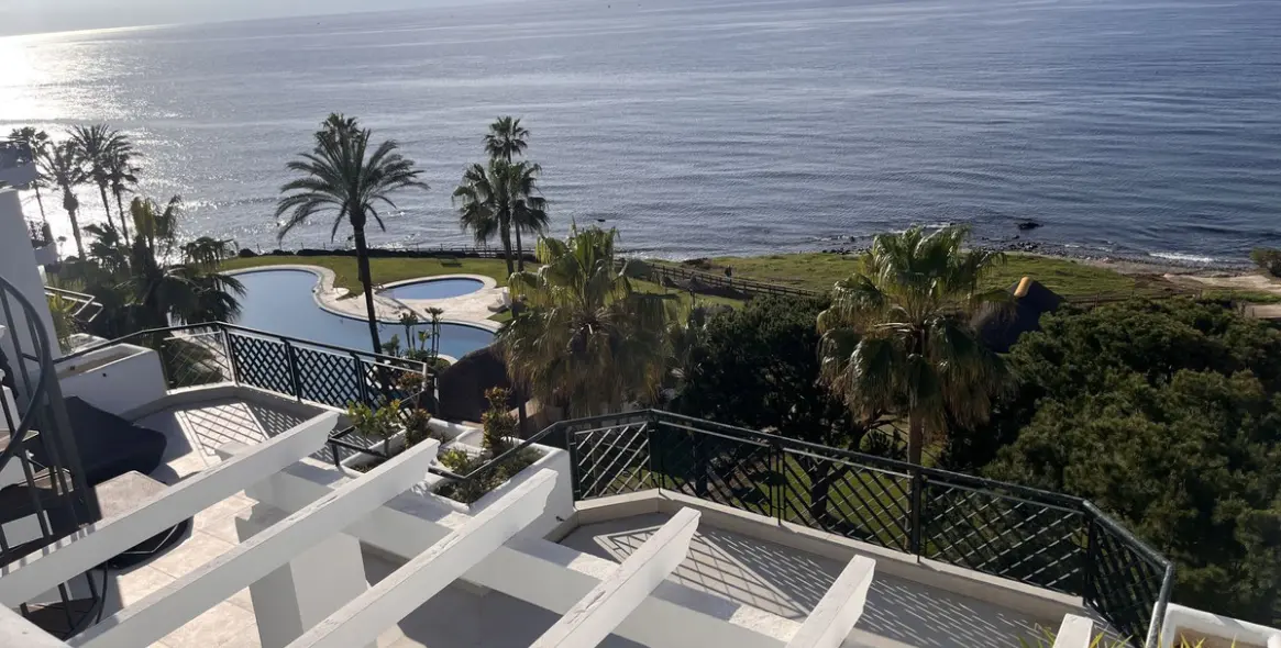 Venta de ático en Calahonda 52