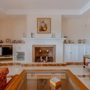 Venta de villa independiente en El Paraiso