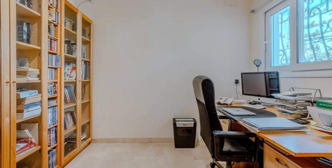 Venta de villa independiente en El Paraiso 40