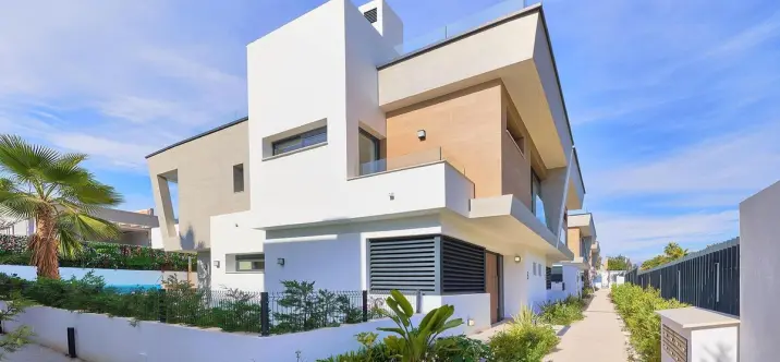 Venta de casa pareada en Puerto Banús 0