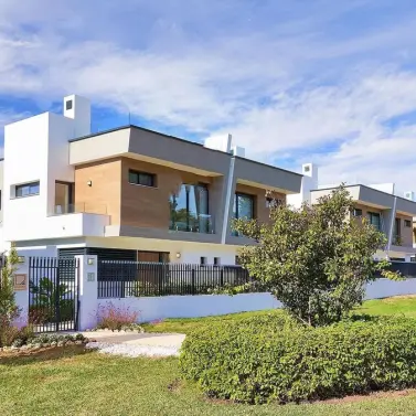 Venta de casa pareada en Puerto Banús