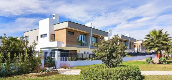 Venta de casa pareada en Puerto Banús 1