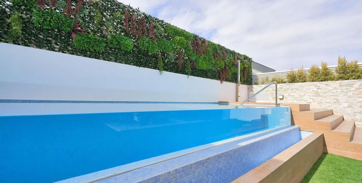 Venta de casa pareada en Puerto Banús 10