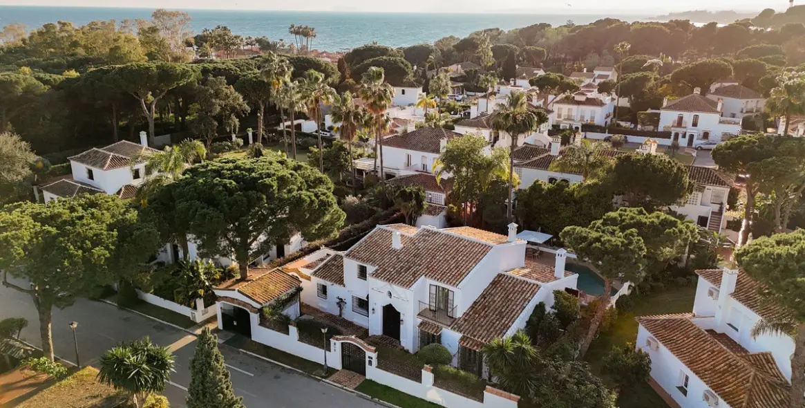 Venta de villa independiente en Benamara 1