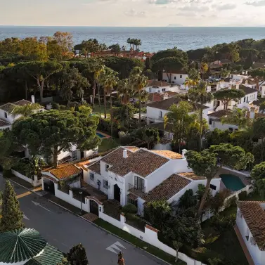 Venta de villa independiente en Benamara