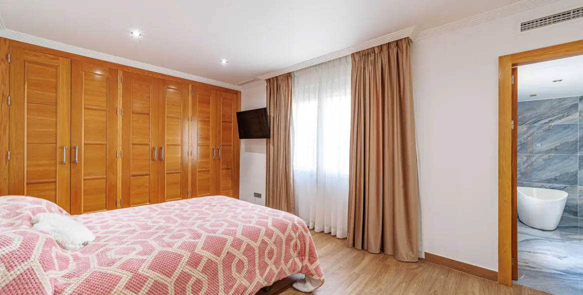 Venta de villa independiente en Marbella 40