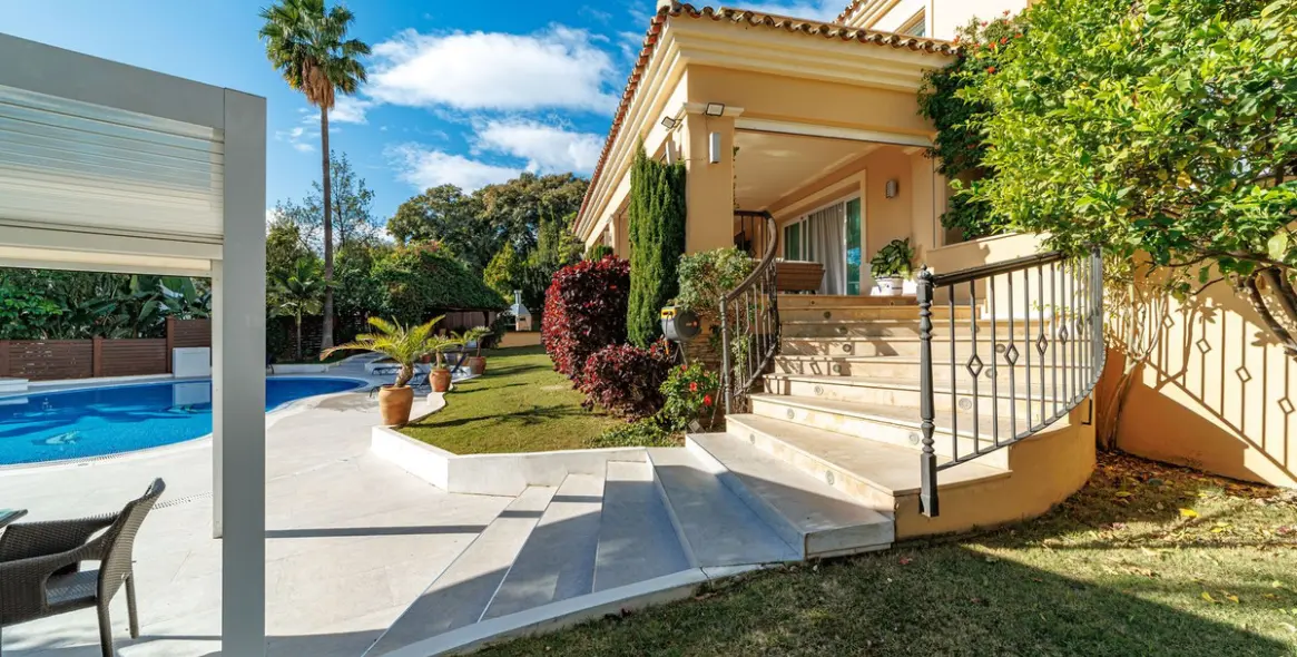 Venta de villa independiente en Marbella 60