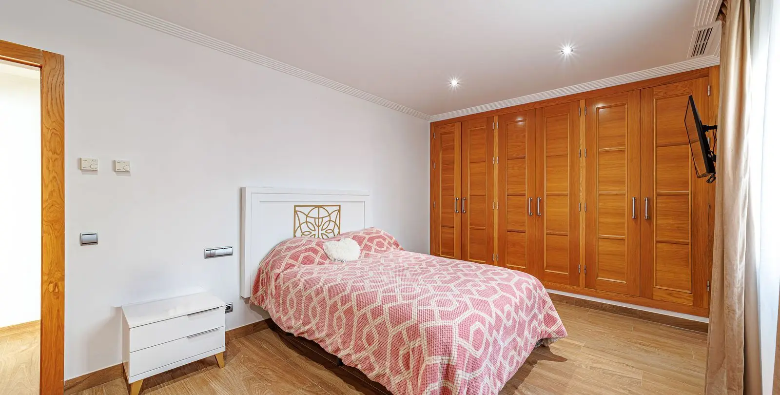 Venta de villa independiente en Marbella 32