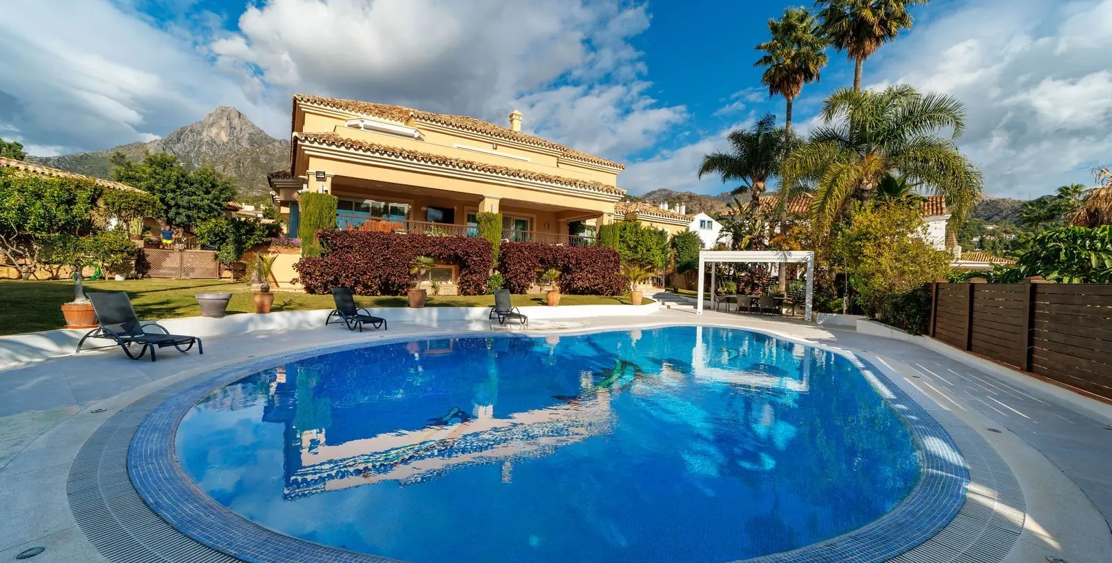 Venta de villa independiente en Marbella 45