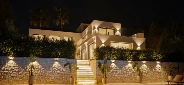 Venta de villa independiente en Las Brisas 2