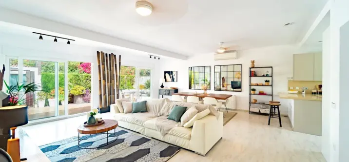 Venta de villa independiente en Marbesa 1