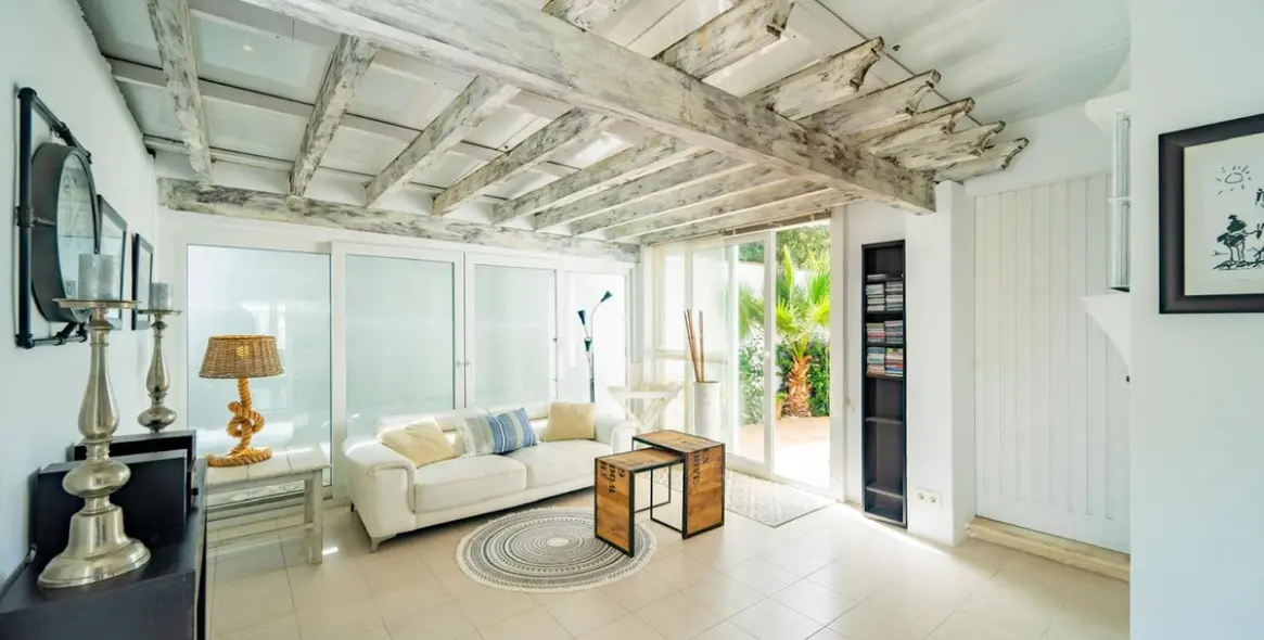 Venta de villa independiente en Marbesa 4