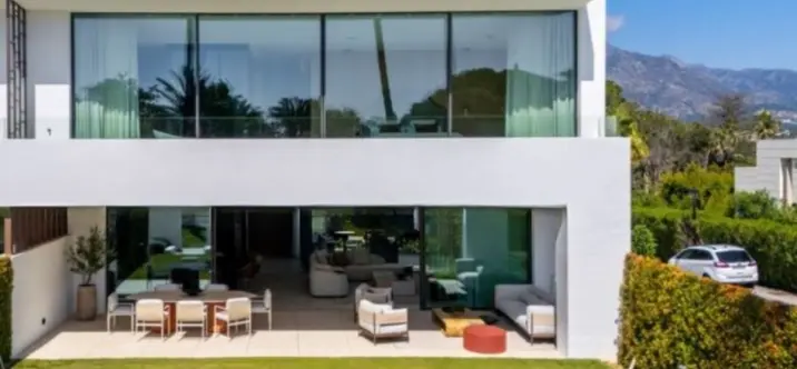 Venta de casa pareada en Nueva Andalucía 1