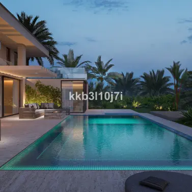 Venta de villa independiente en Nueva Andalucía