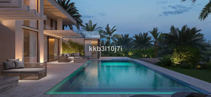 Venta de villa independiente en Nueva Andalucía 2