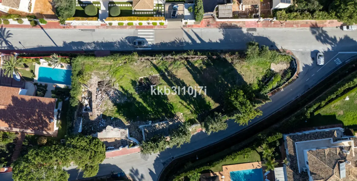 Venta de villa independiente en Nueva Andalucía 20