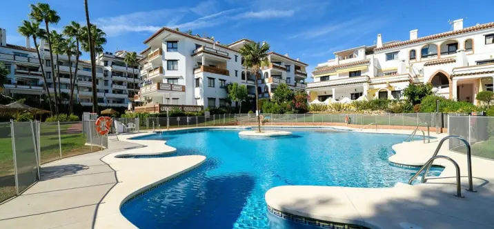 Долгосрочная аренда апартаментов на первом этаже в Mijas 1