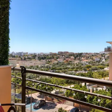 Продажа апартаментов на среднем этаже в Torremolinos