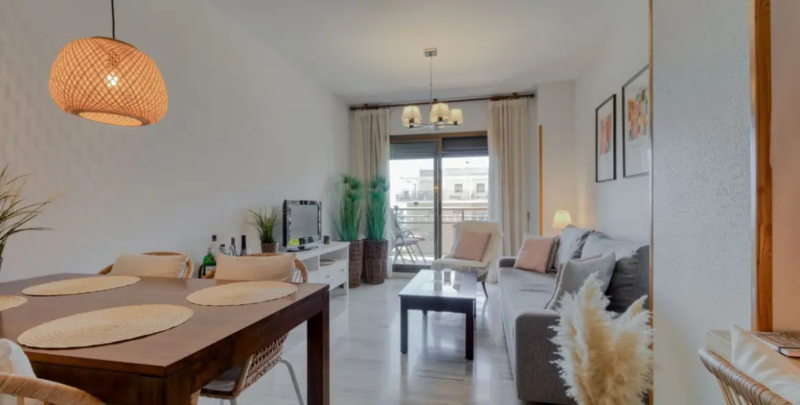 Sale of middle floor apartment in Torremolinos 6