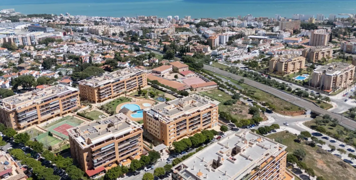 Sale of middle floor apartment in Torremolinos 7