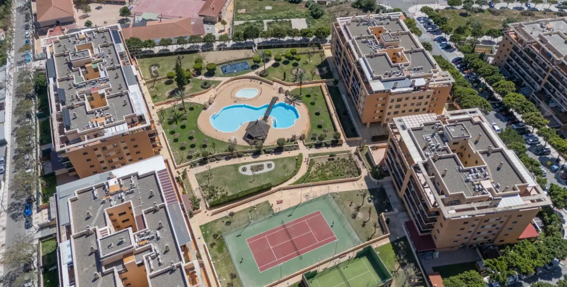 Sale of middle floor apartment in Torremolinos 8