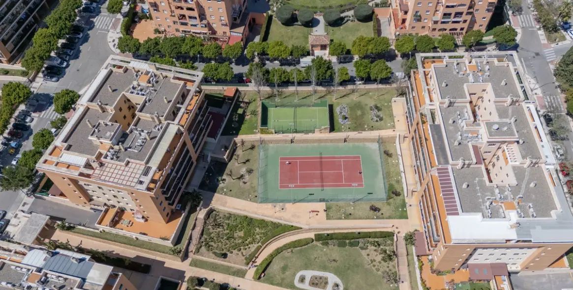 Sale of middle floor apartment in Torremolinos 9