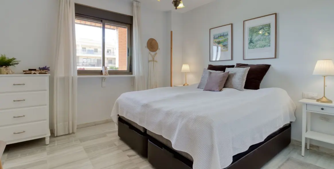 Sale of middle floor apartment in Torremolinos 24