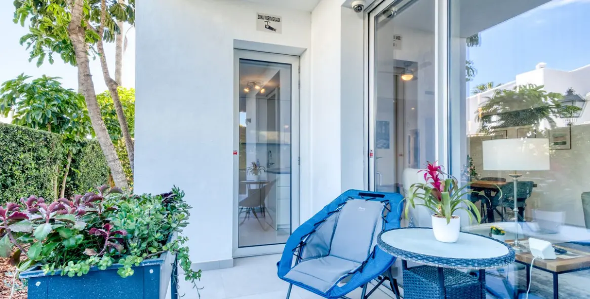 Sale of ground floor apartment in Bel Air 16
