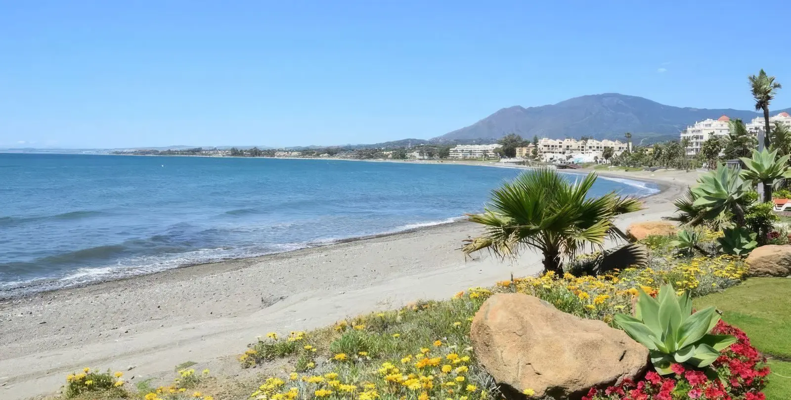 Venta de apartamento en planta baja en Bel Air 10