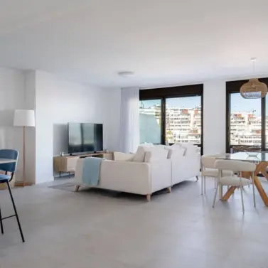 Продажа апартаментов на среднем этаже в Estepona