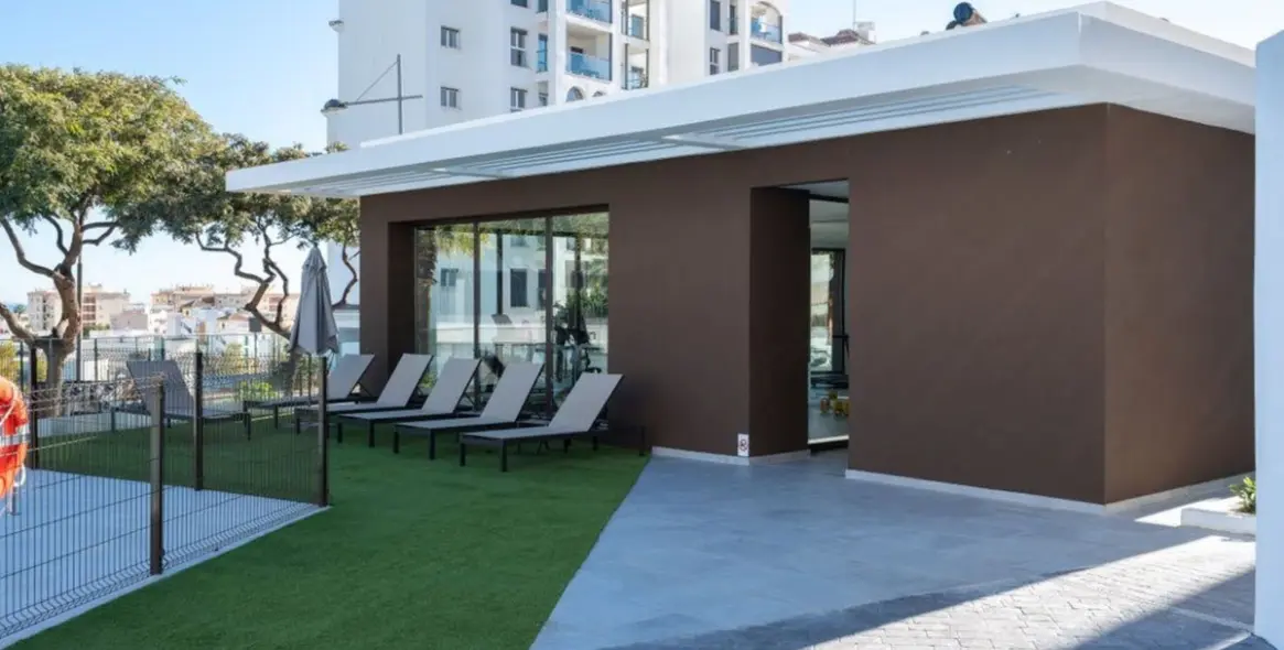 Продажа апартаментов на среднем этаже в Estepona 29