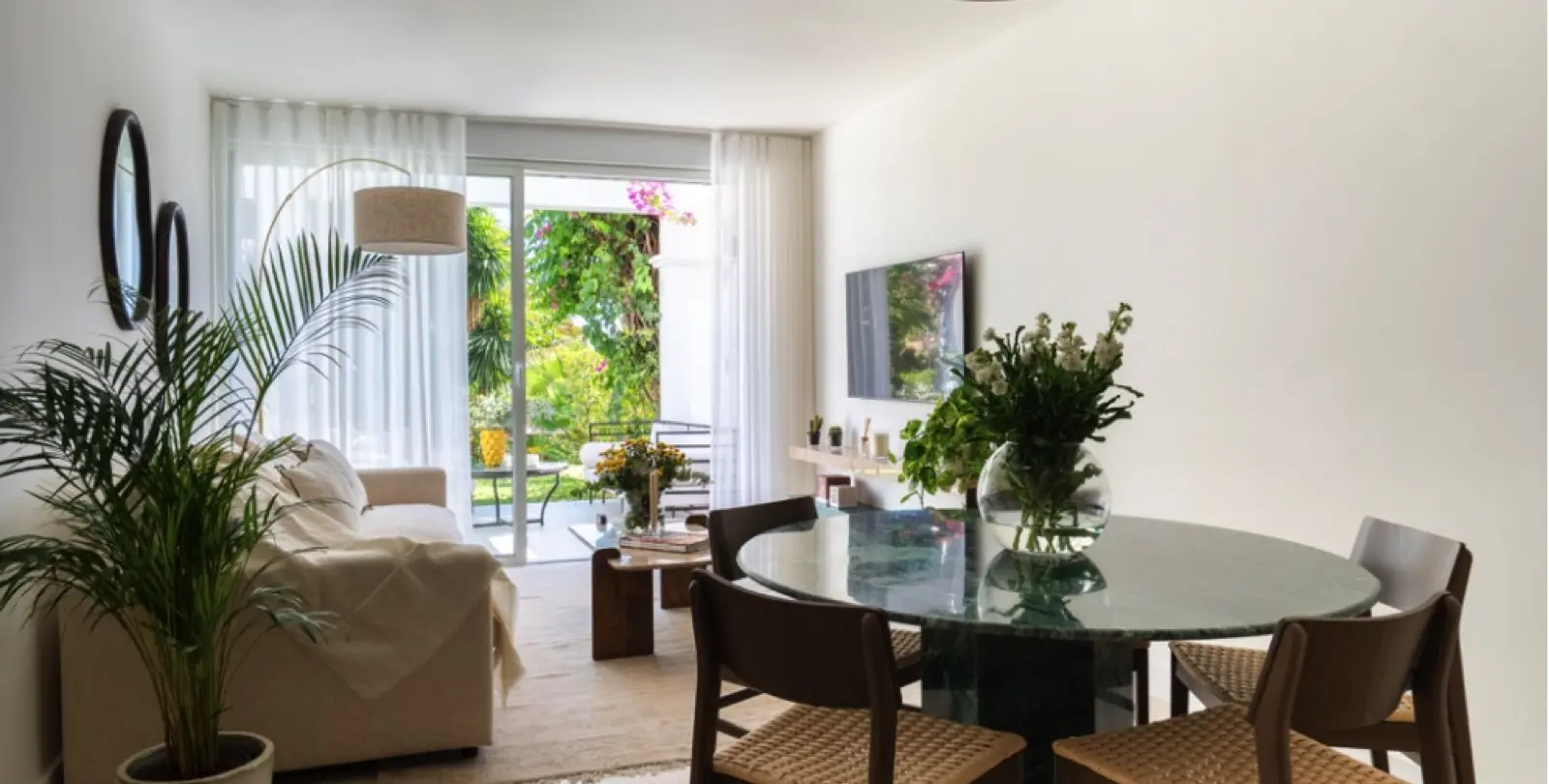 Venta de apartamento en planta baja en La Quinta 1