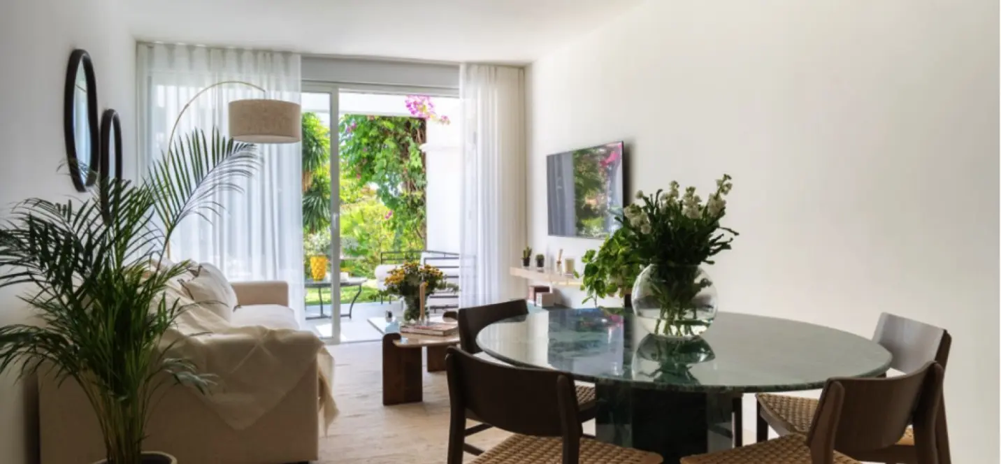 Sale of ground floor apartment in La Quinta 0