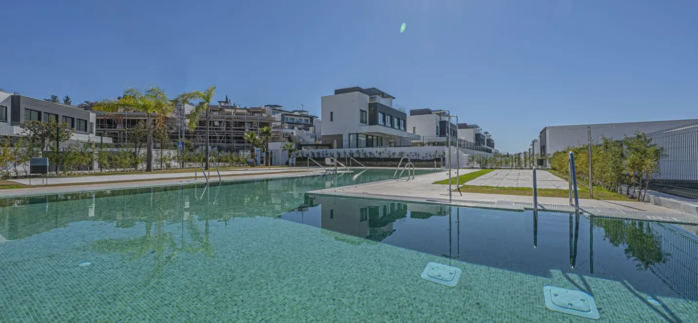 Sale of semi-detached house in Atalaya 2