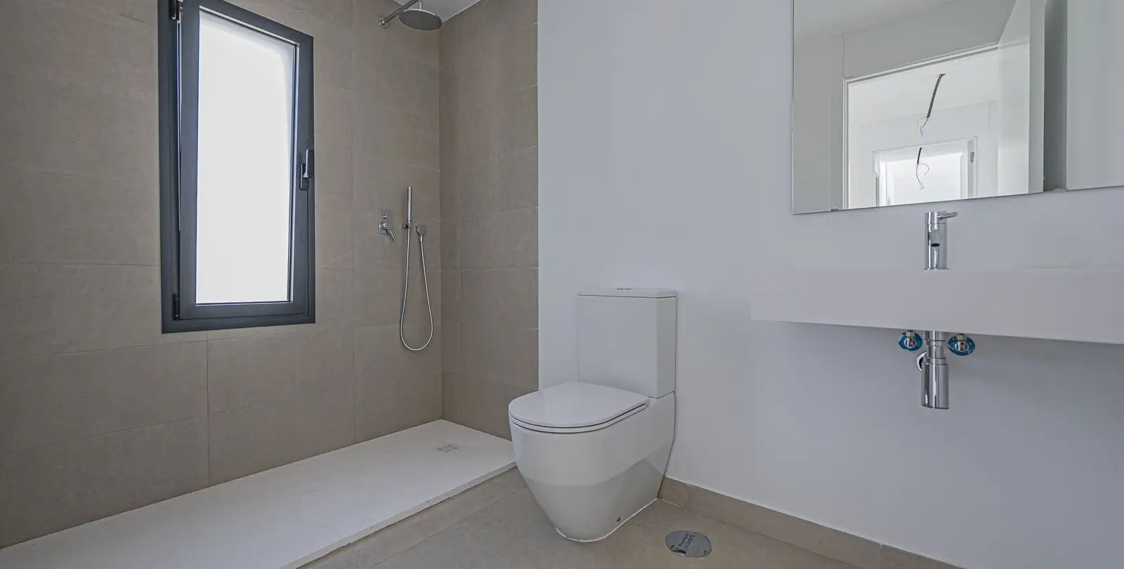 Sale of semi-detached house in Atalaya 18