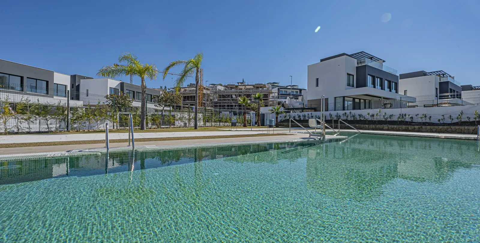 Sale of semi-detached house in Atalaya 21