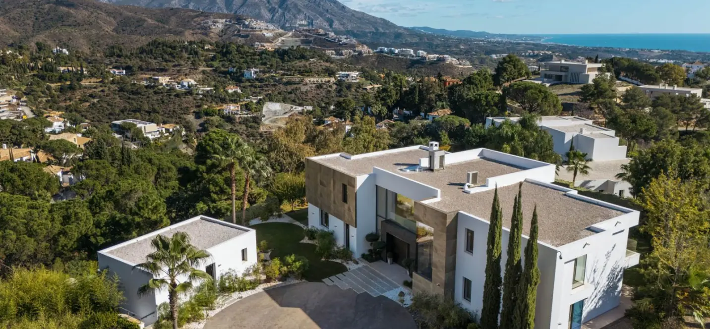 Sale of detached villa in El Madroñal 3
