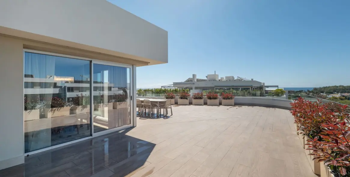 Venta de ático en San Pedro de Alcántara 5