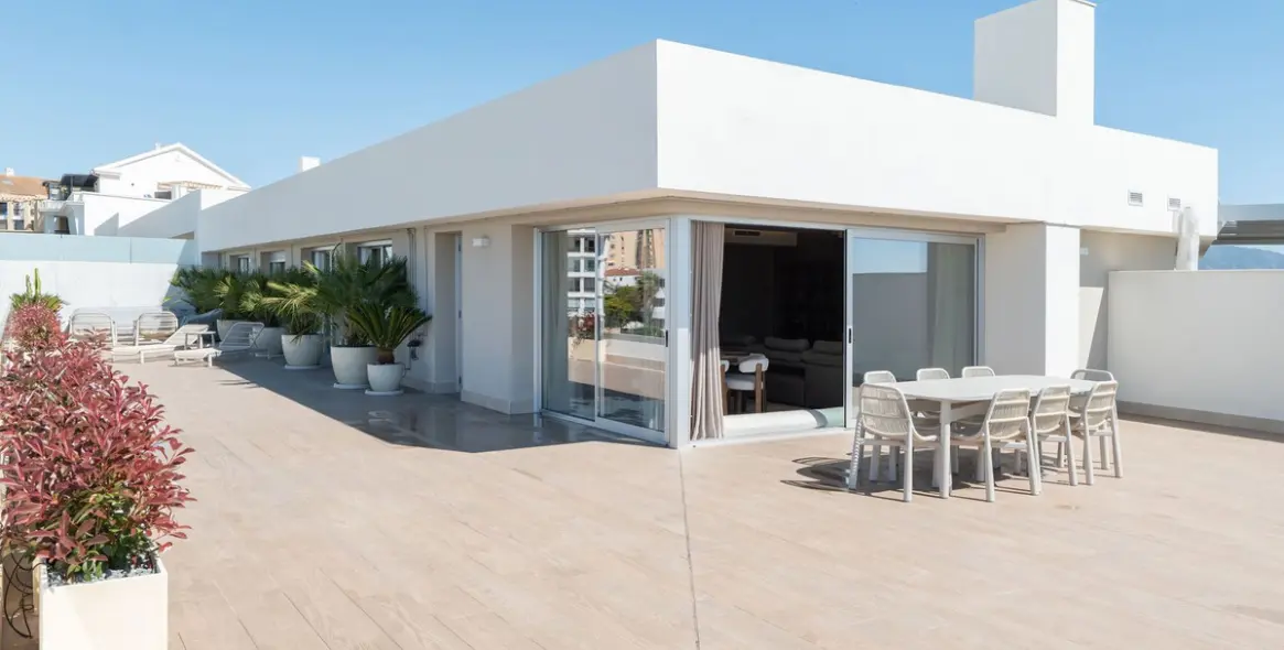 Venta de ático en San Pedro de Alcántara 6