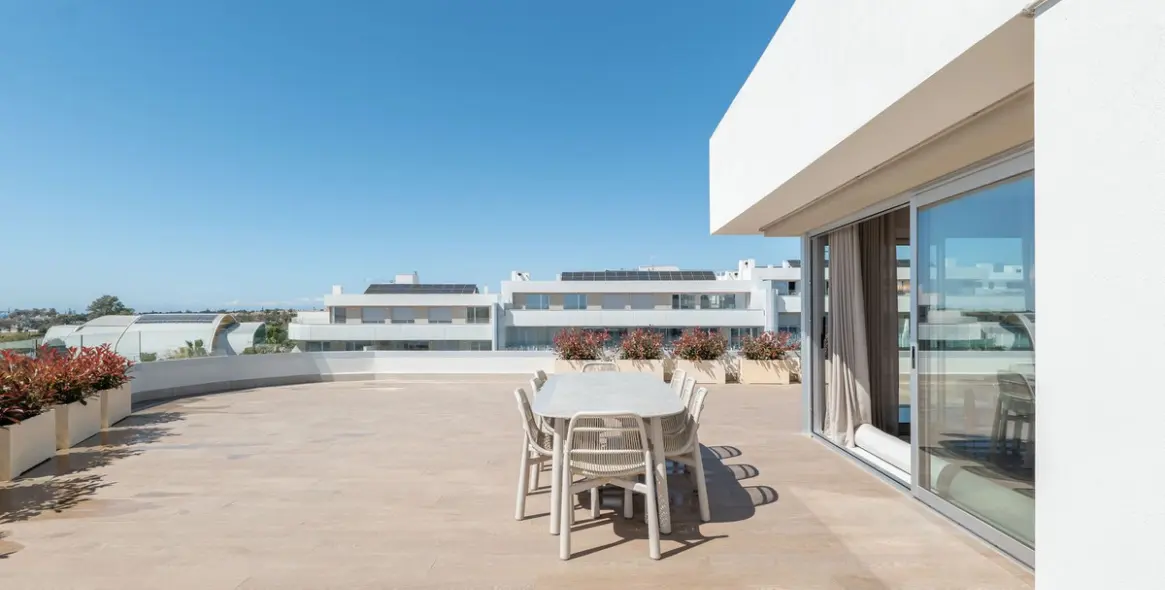Venta de ático en San Pedro de Alcántara 9