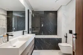 Image 12 thumb