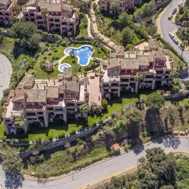 Продажа апартаментов на среднем этаже в La Mairena